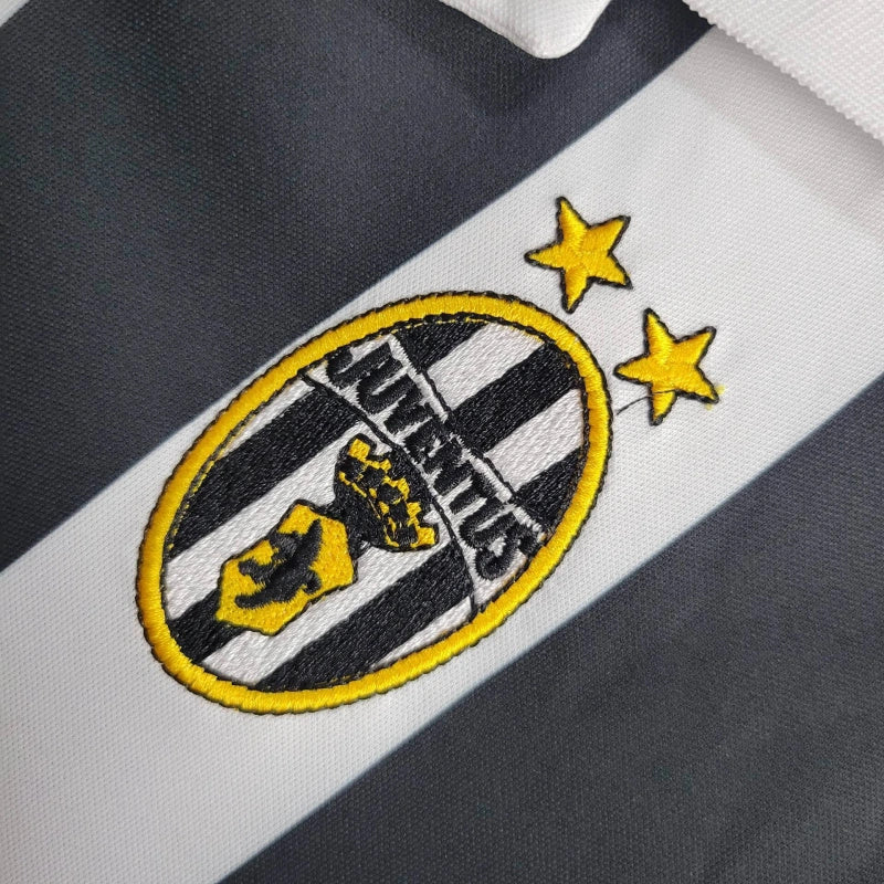 Camisa Manga Longa Juventus Home 1999/00 - Kappa Retrô Masculina - Branca/Preta