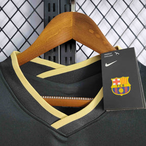 Camisa Barcelona Away 2020/21 - Nike Torcedor Masculina - Preta/Dourada