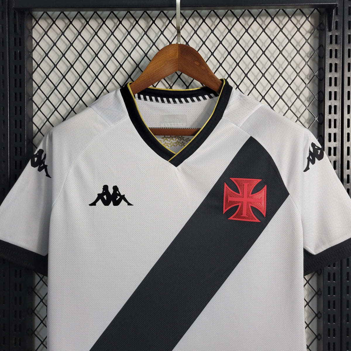 Camisa Vasco da Gama Home 2023/24 - Kappa Torcedor Masculina - Branca/Preta