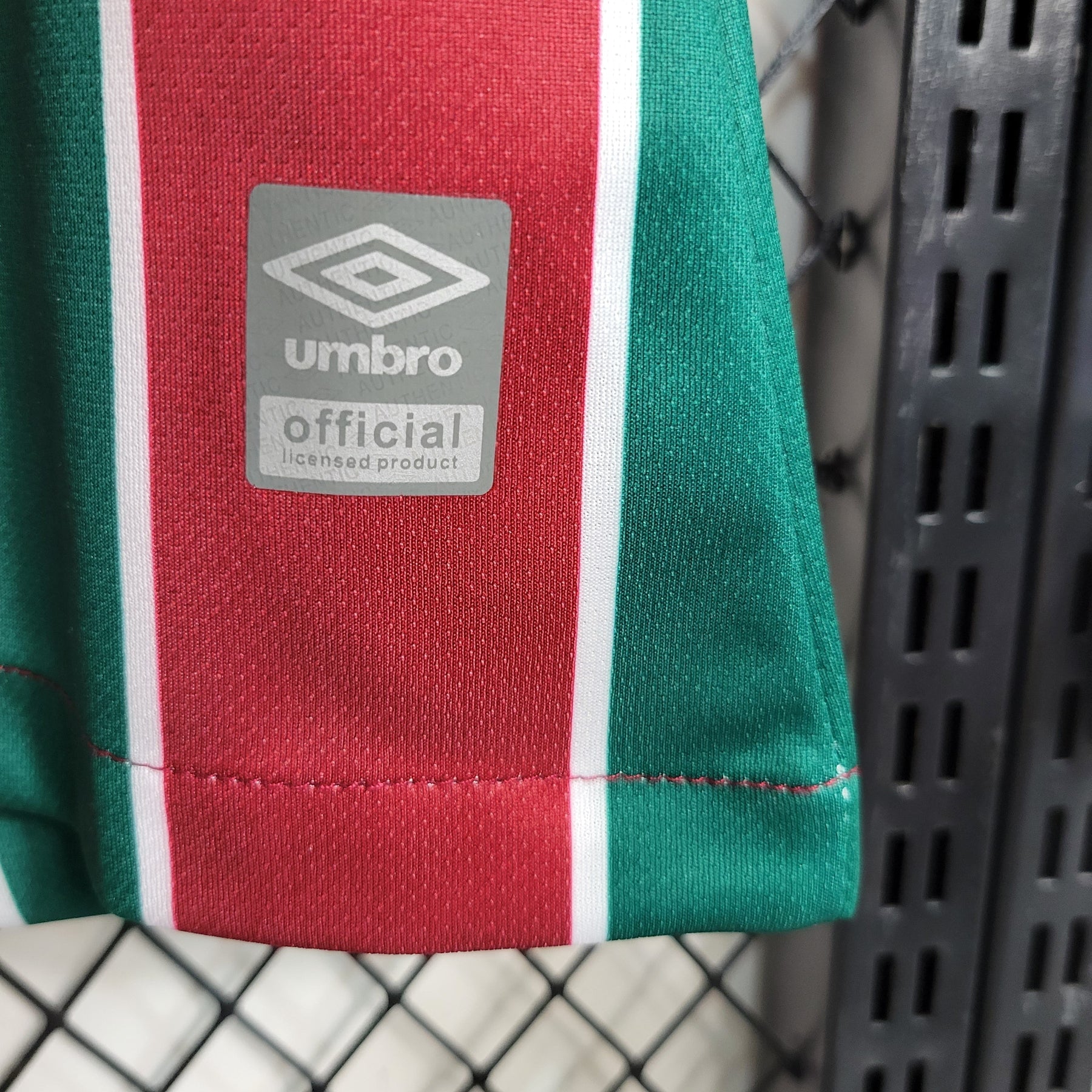 Camisa Fluminense Home 2023/24 - Umbro Torcedor Feminina - Vermelha/Verde