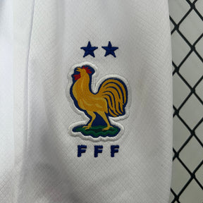 Kit Infantil Seleção França Home 2024/25 - Nike Torcedor - Azul/Branca