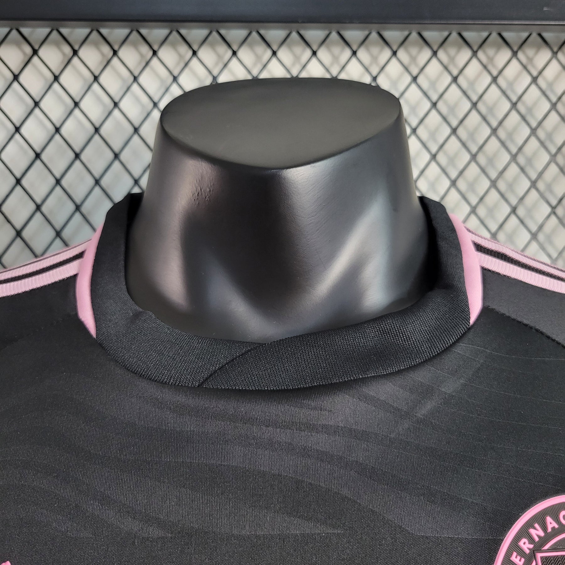 Camisa Inter Miami Away 2023/24 - Adidas Jogador Masculina - Preta/Rosa