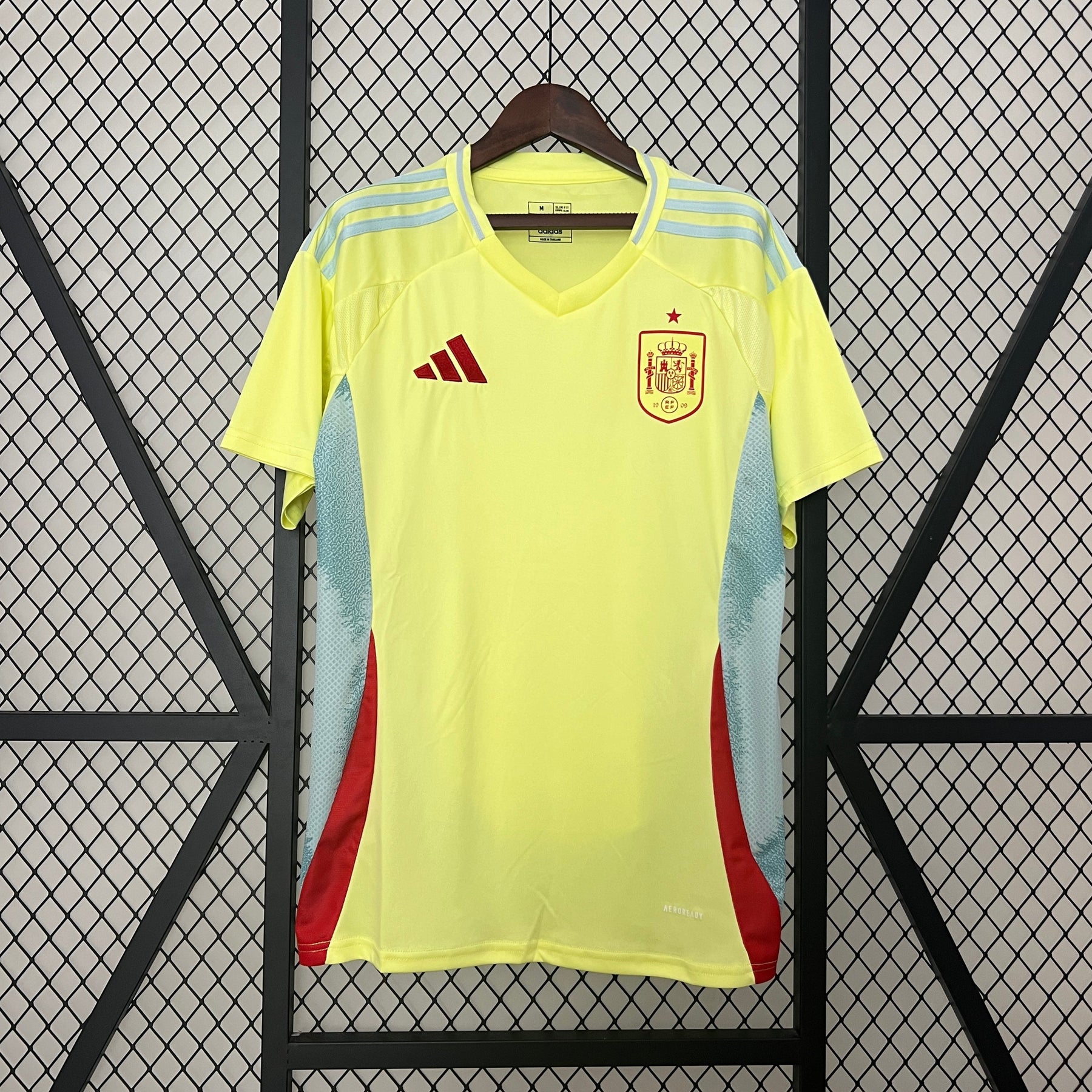 Camisa Seleção Espanha Away 2024/25 - Adidas Torcedor Masculina - Amarela/Vermelha