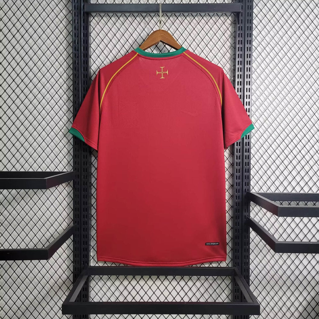 Camisa Seleção Portugal Home 2006 - Nike Retrô Masculina - Vermelha/Verde