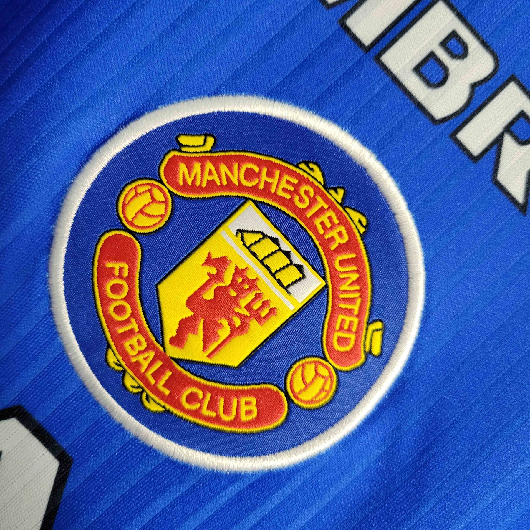 Camisa Manchester United Away 1996/97 - Umbro Retrô Masculina - Azul/Preta