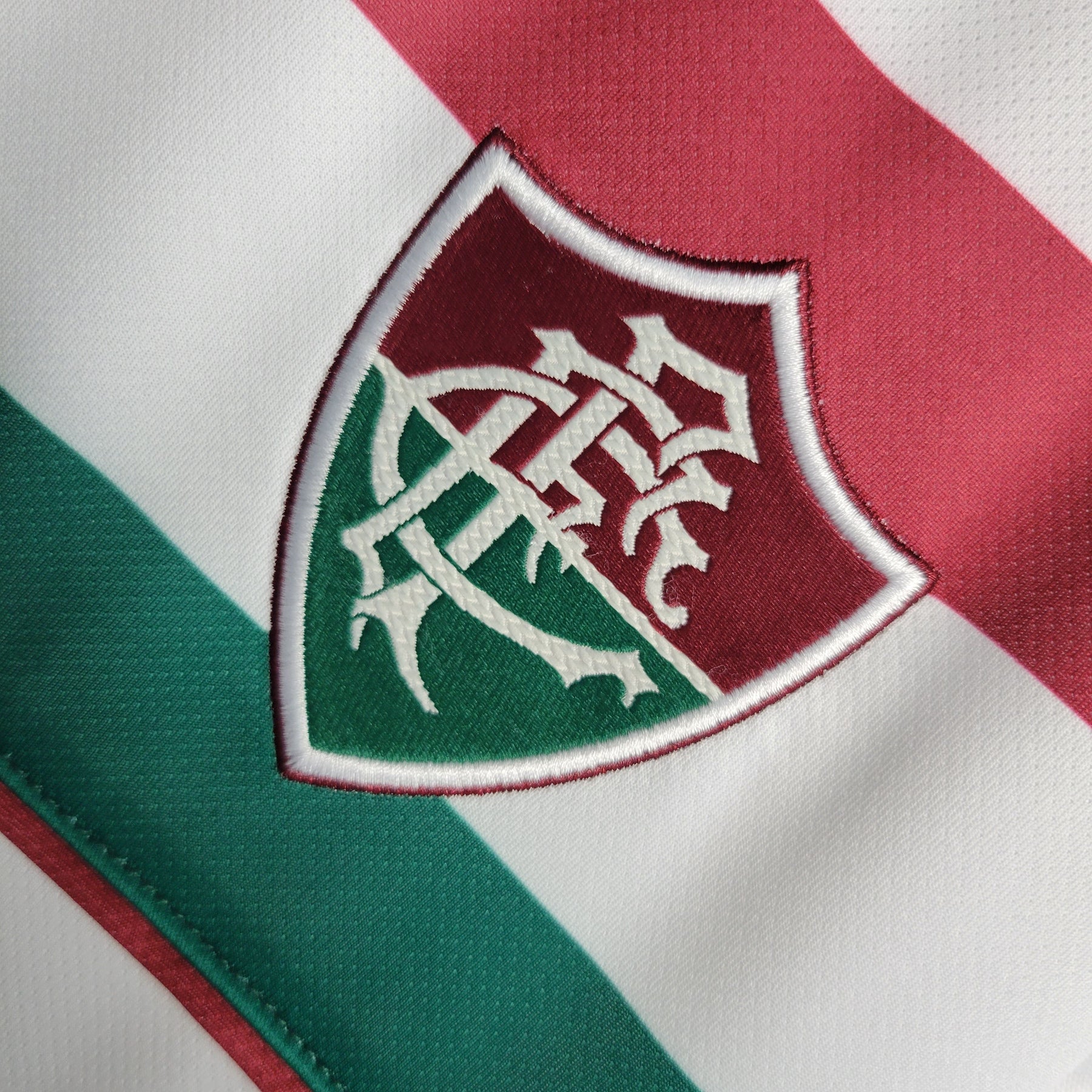 Camisa Fluminense Away 2023/24 - Umbro Torcedor Feminina - Branca/Verde