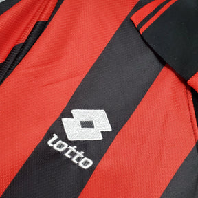 Camisa Milan Home 1996/97 - Lotto Retrô Masculina - Vermelha/Preta