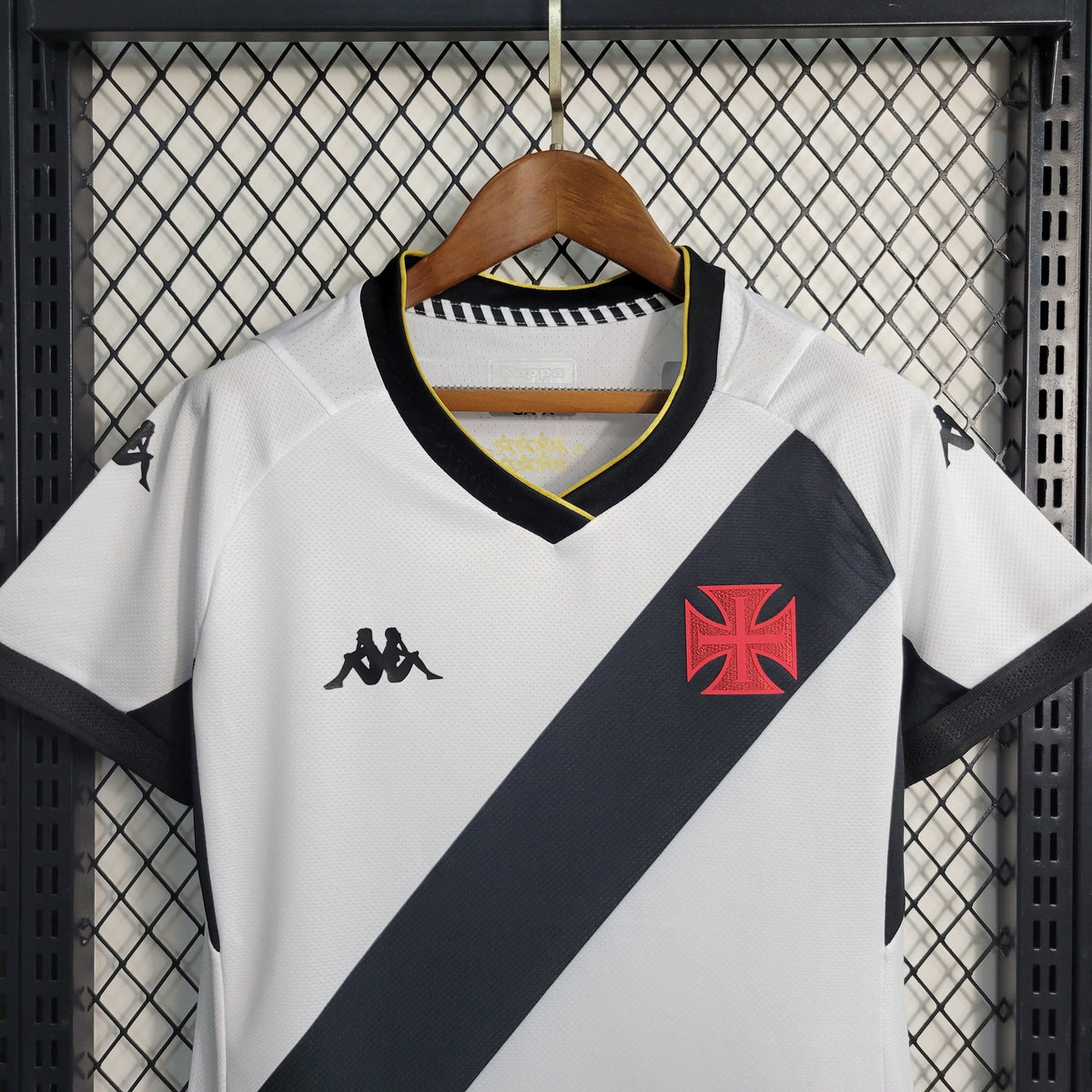 Camisa Vasco Away 2023/24 - Kappa Torcedor Feminina - Branca/Preta