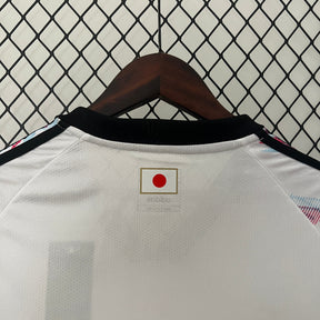 Camisa Seleção Japão Anime 2024/25 - Adidas Torcedor Masculina - Branca/Preta