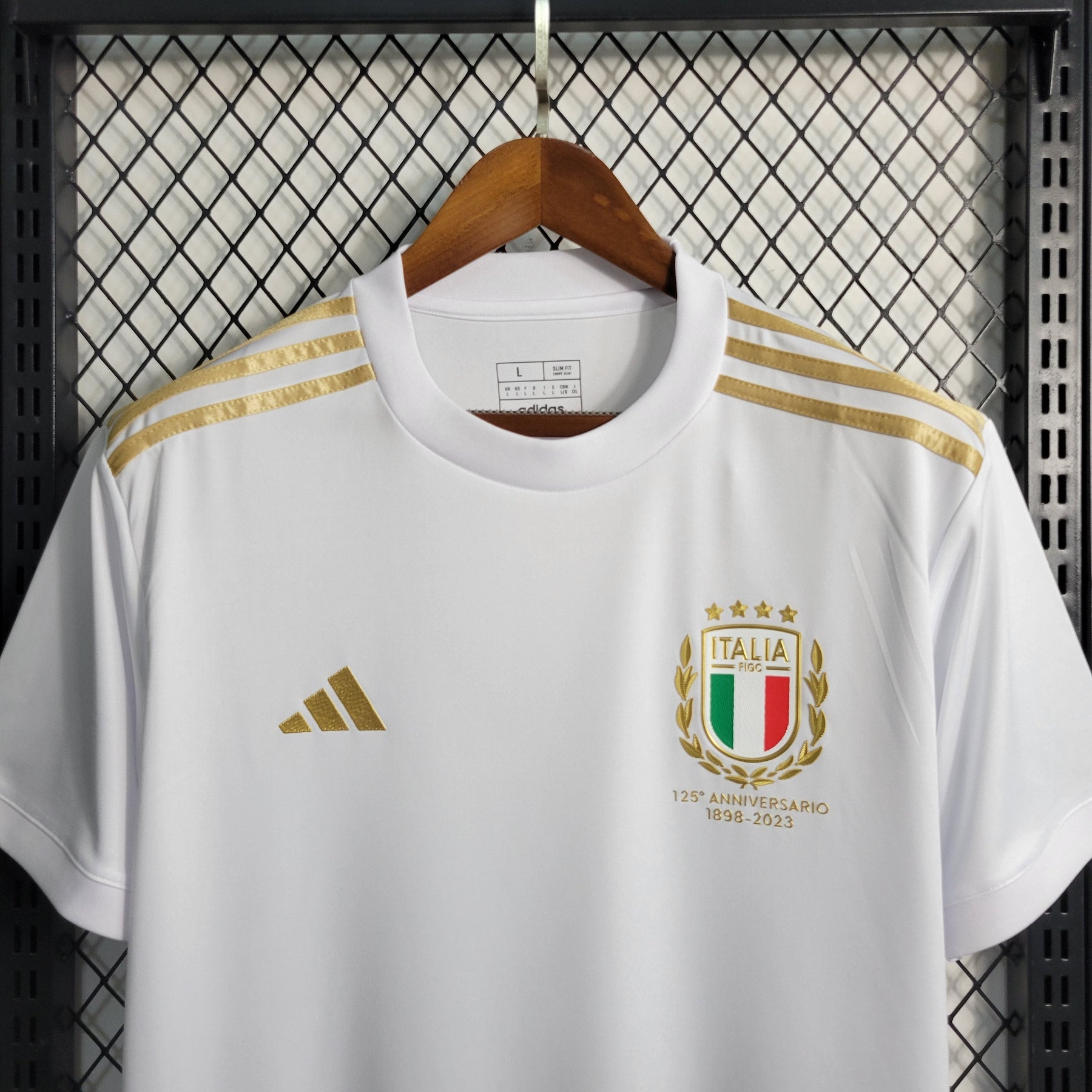 Camisa Itália Edição Especial 2023/24 - Adidas Torcedor Masculina - Branca/Dourada