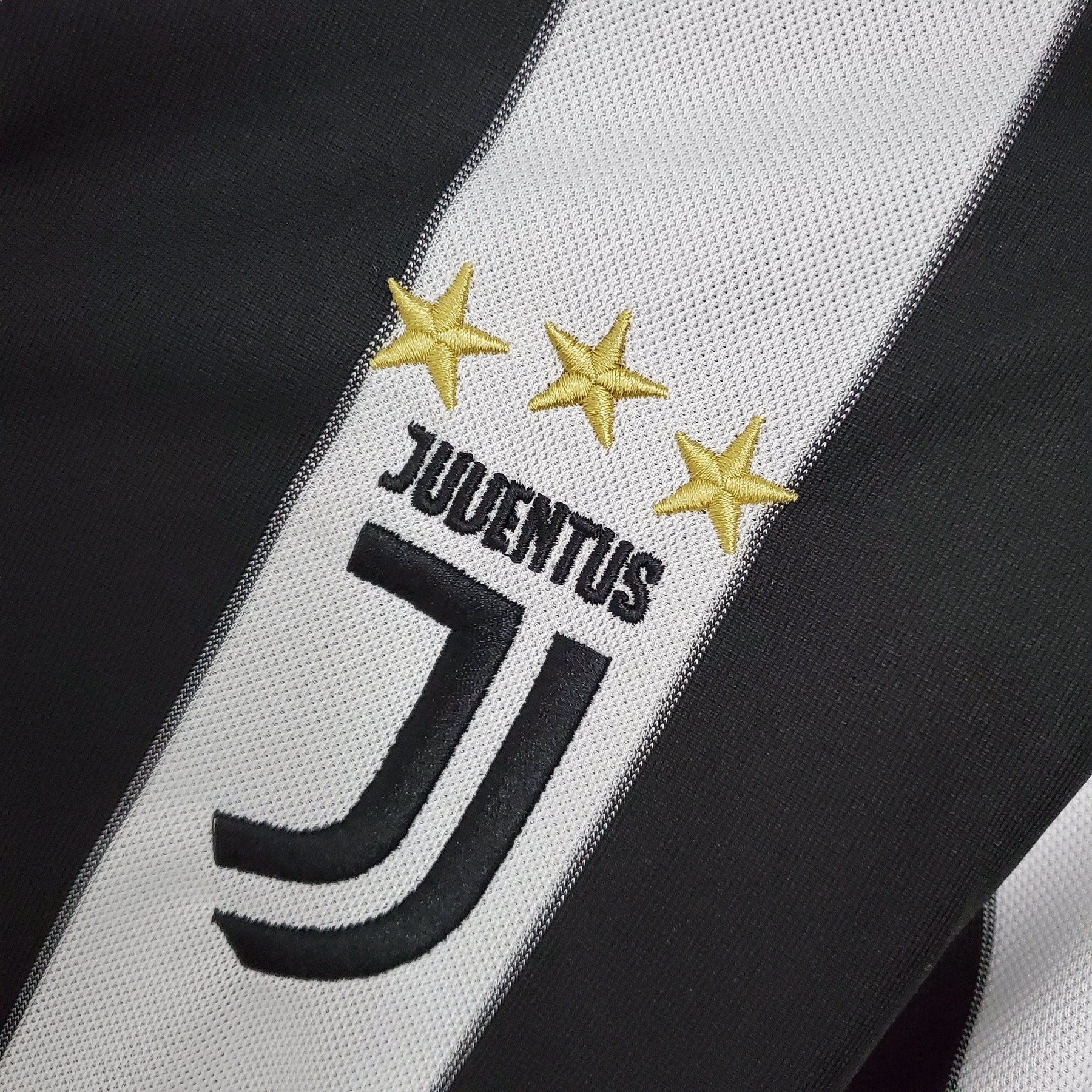 Camisa Juventus Home 2017/18 - Adidas Retrô Masculina - Preta/Branca