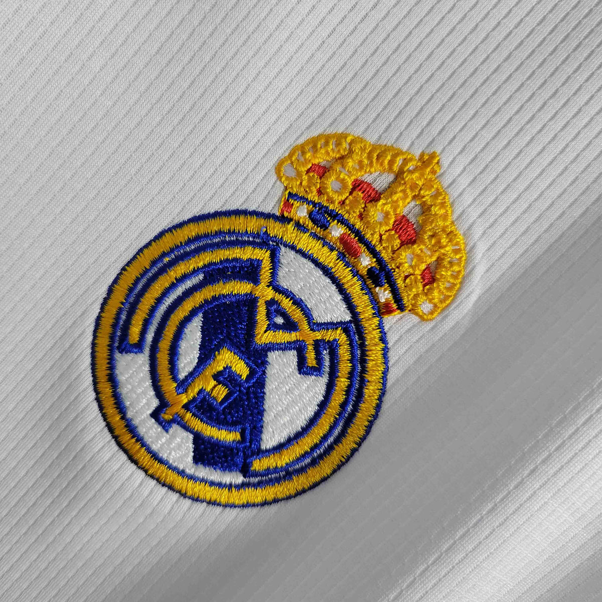 Camisa Real Madrid Home 2019/20 - Adidas Retrô Masculina - Branca/Dourada