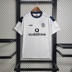 Camisa Manchester United Away 1999/00 - Umbro Retrô Masculina - Branca/Azul