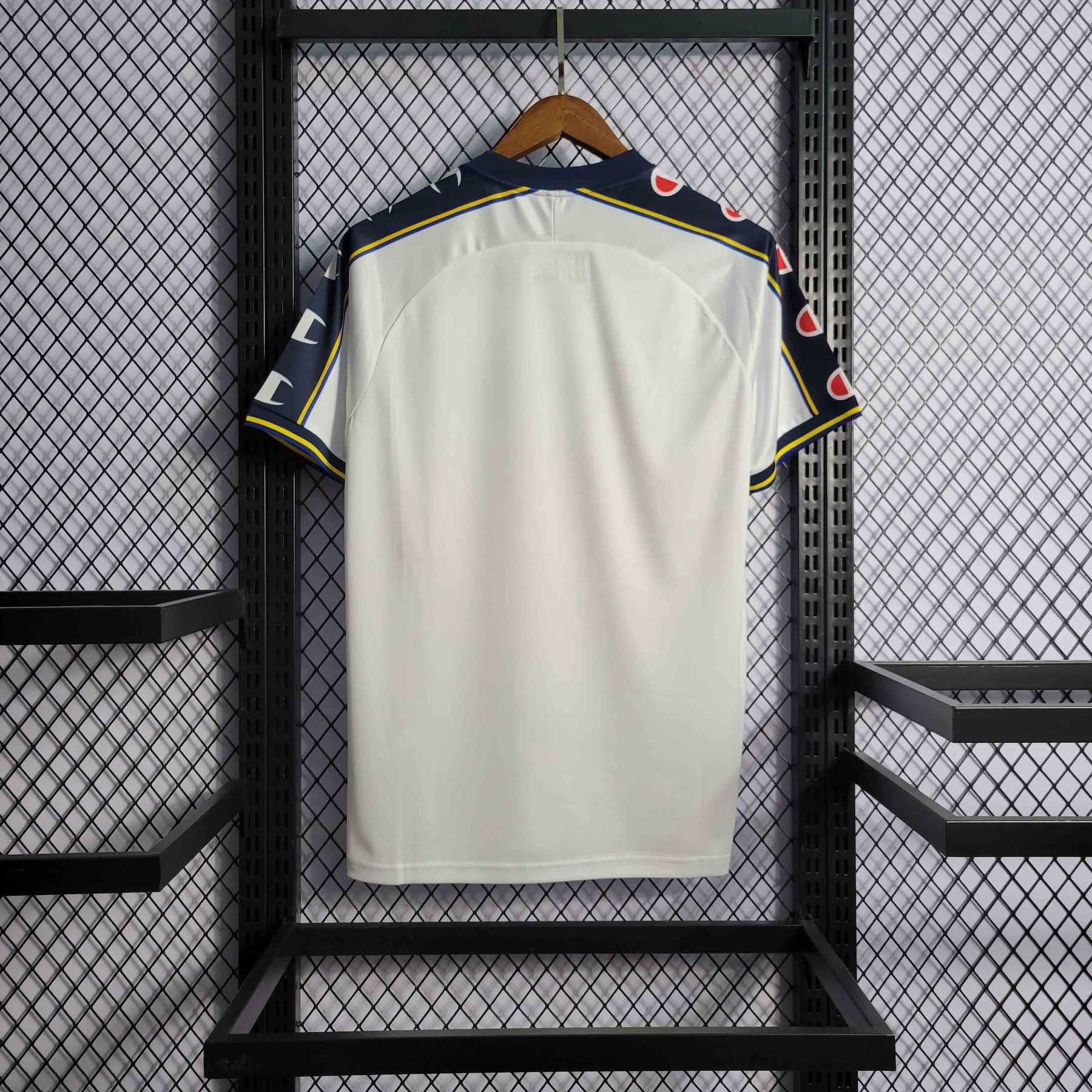 Camisa Parma Away 2001/02 - Champion Retrô Masculina - Branca/Azul