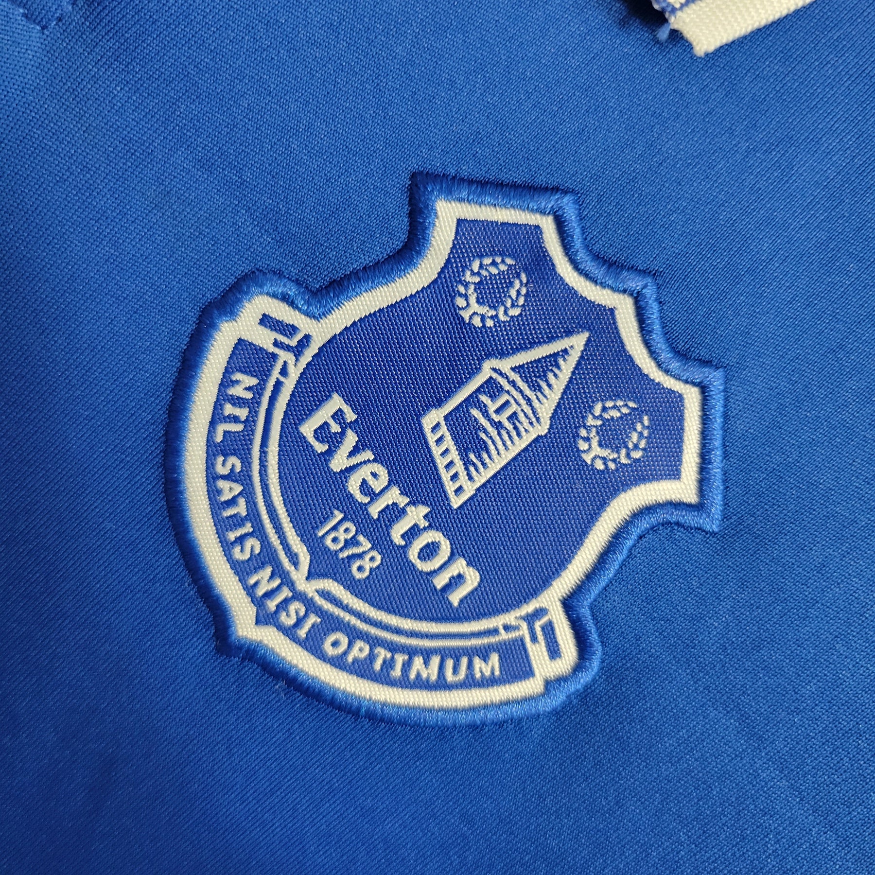 Kit Infantil Everton Home 2023/24 - Hummel Torcedor - Azul/Branca