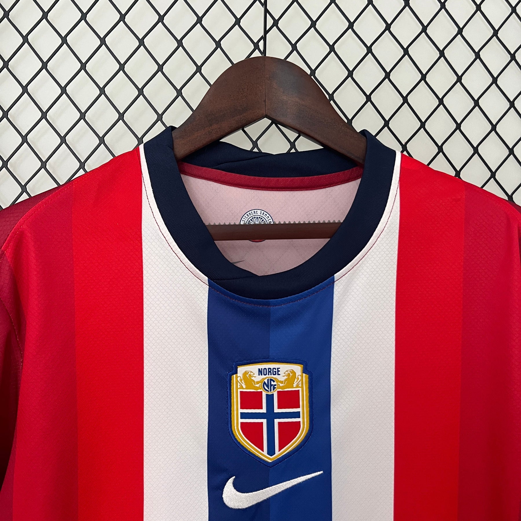 Camisa Seleção Noruega Home 2024/25 - Nike Torcedor Masculina - Vermelha/Branca