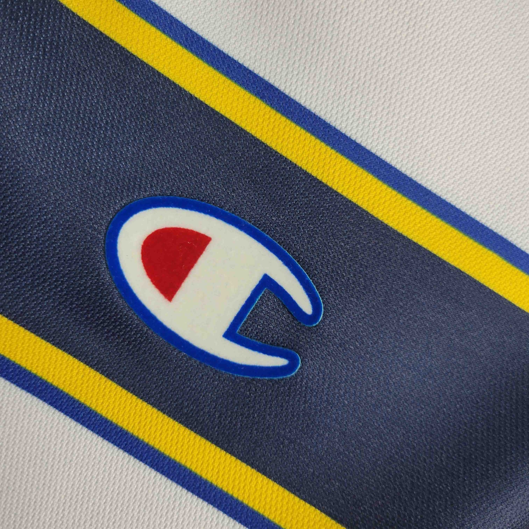 Camisa Parma Away 2001/02 - Champion Retrô Masculina - Branca/Azul