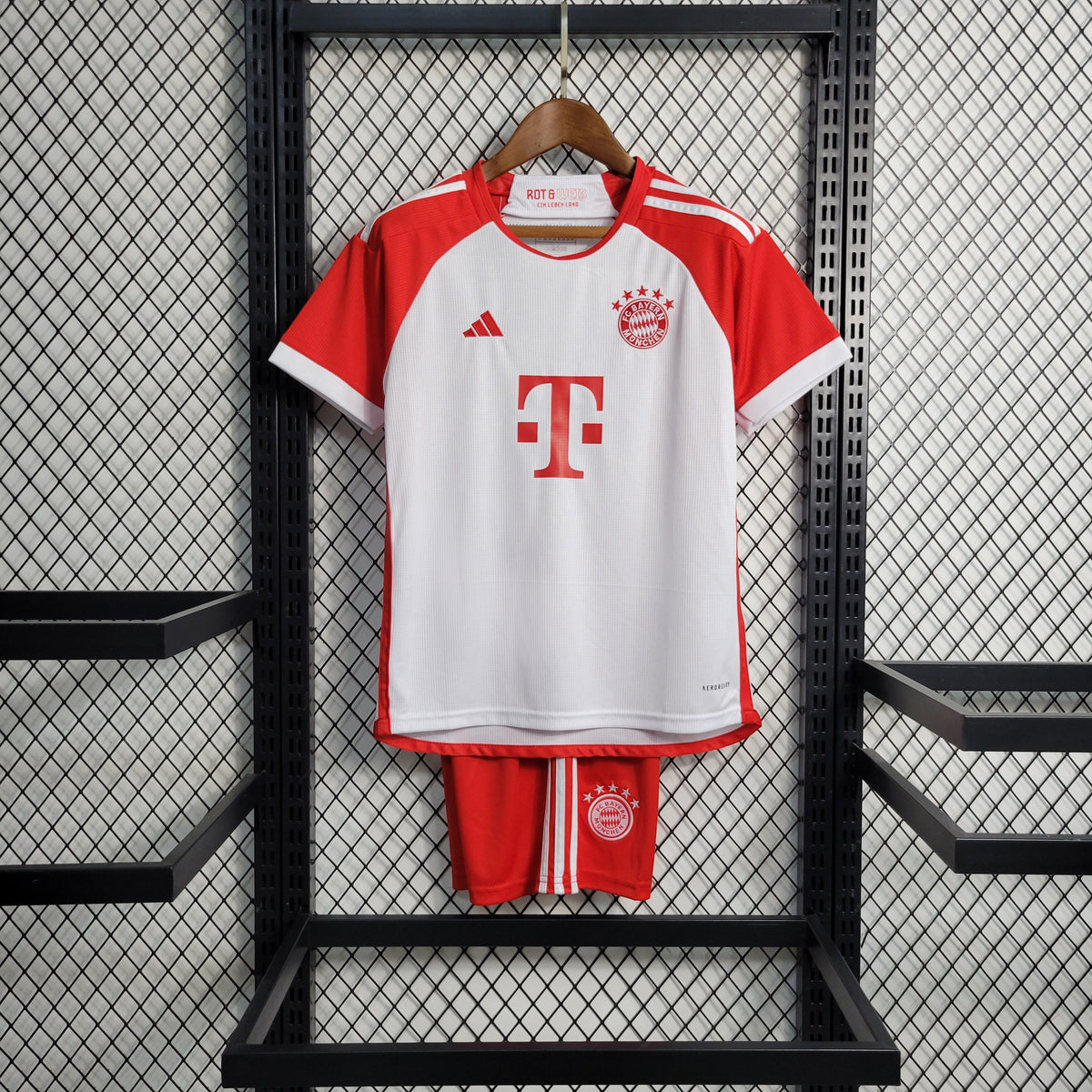 Kit Infantil Bayern de Munchen Home 2023/24 - Adidas Torcedor - Branca/Vermelha