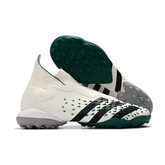 Chuteira Adidas Predator Freak + Society EQT