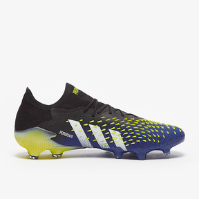 Chuteira Adidas Predator Freak .1 Low Superlative