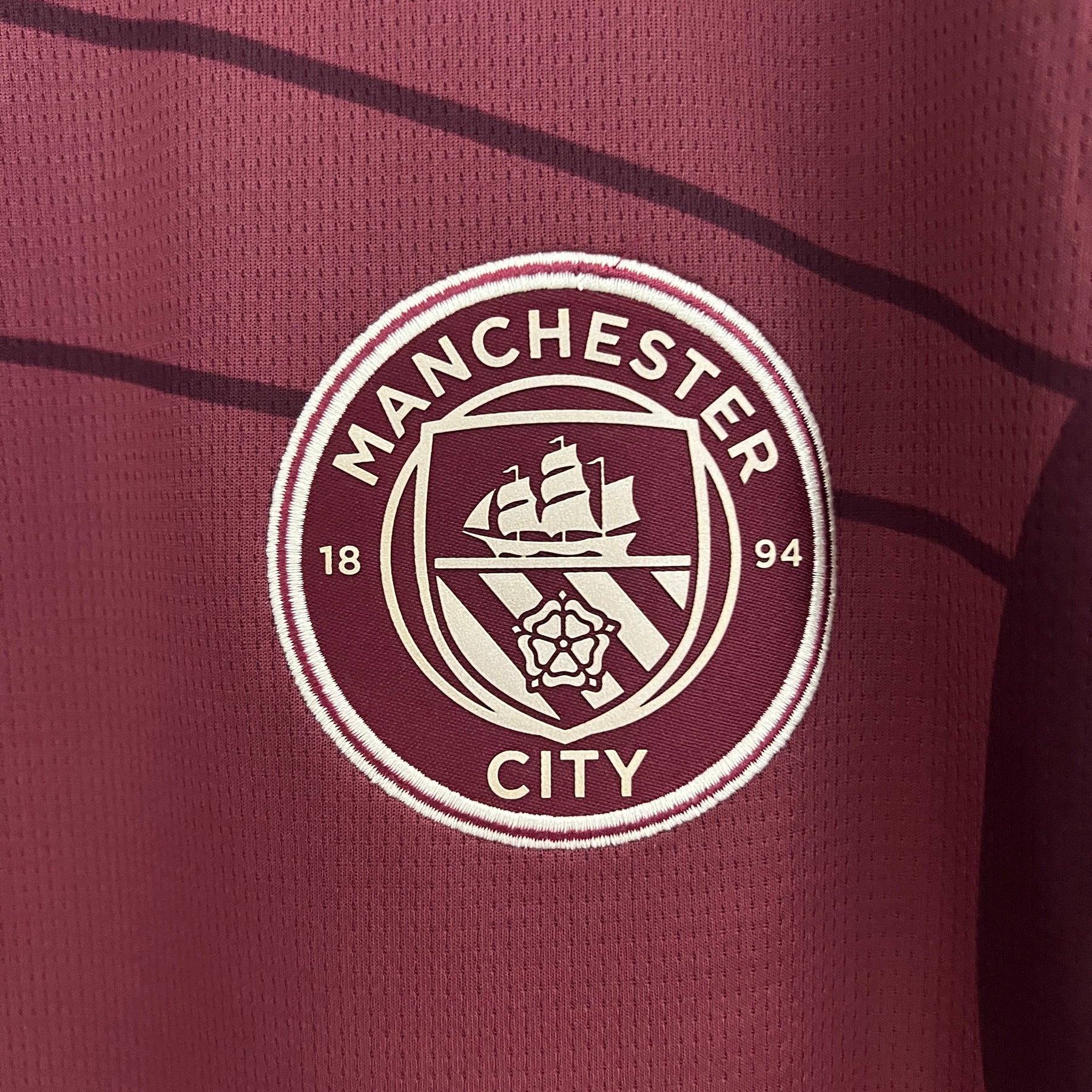 Camisa Manchester City Away 2024/25 - Puma Torcedor Masculina - Bordo