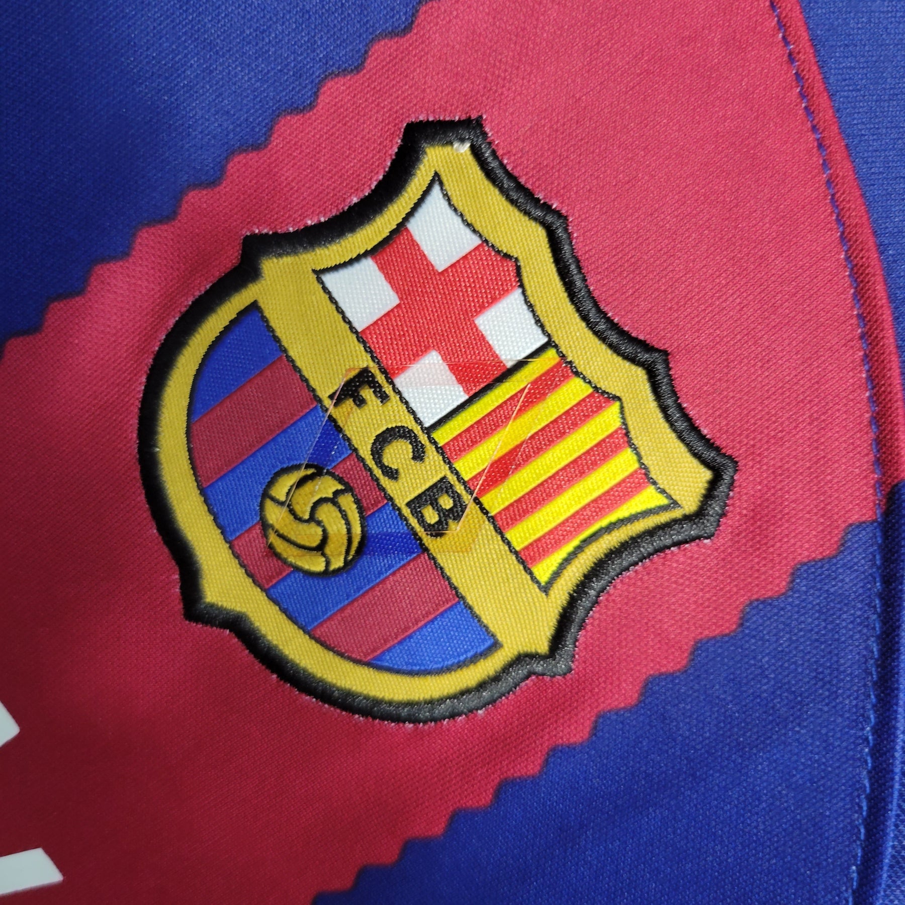 Kit Infantil Barcelona Home 2023/24 - Nike Torcedor - Azul/Vermelha