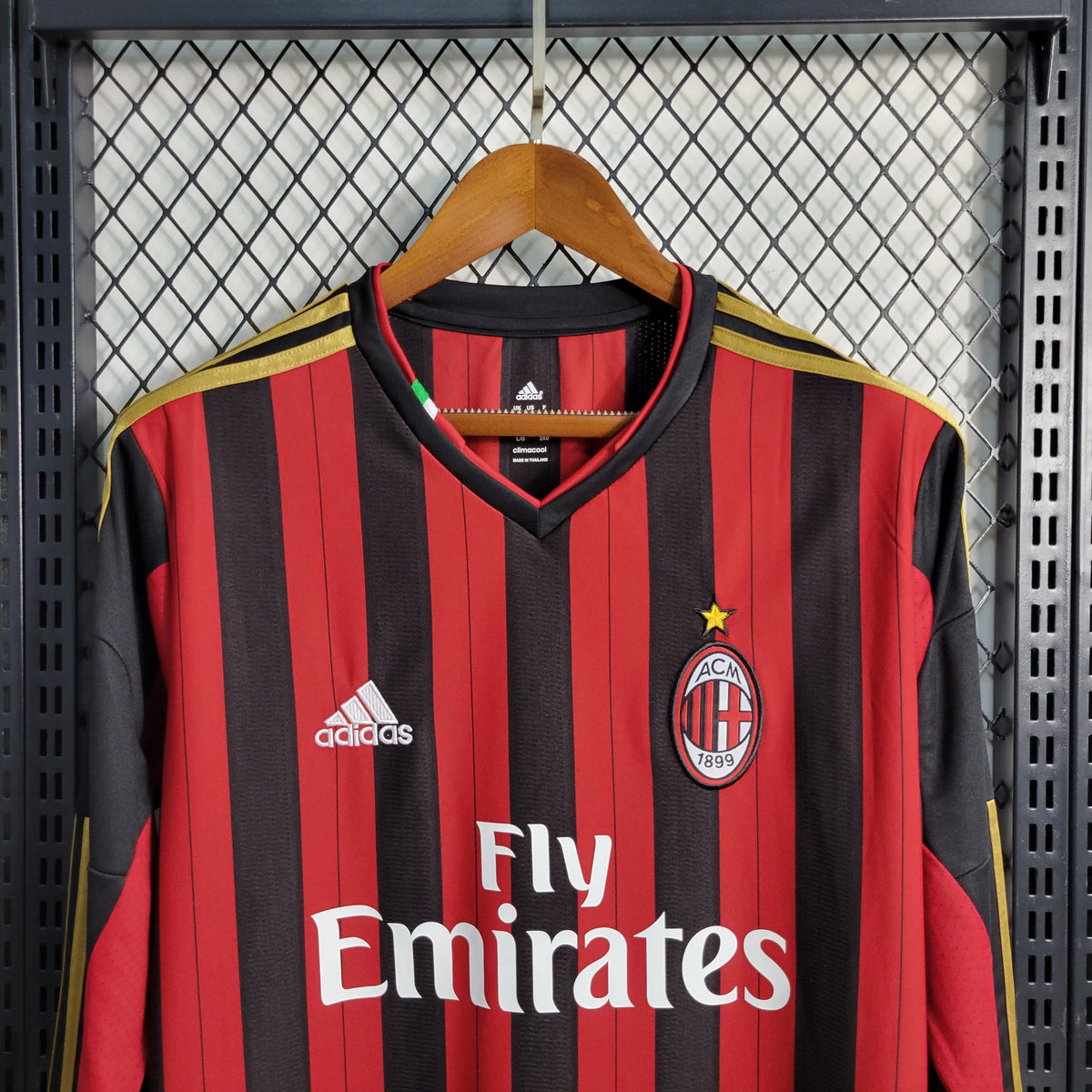 Camisa Manga Longa Milan Home 2013/14 - Adidas  Retrô Masculina - Vermelha/Preta