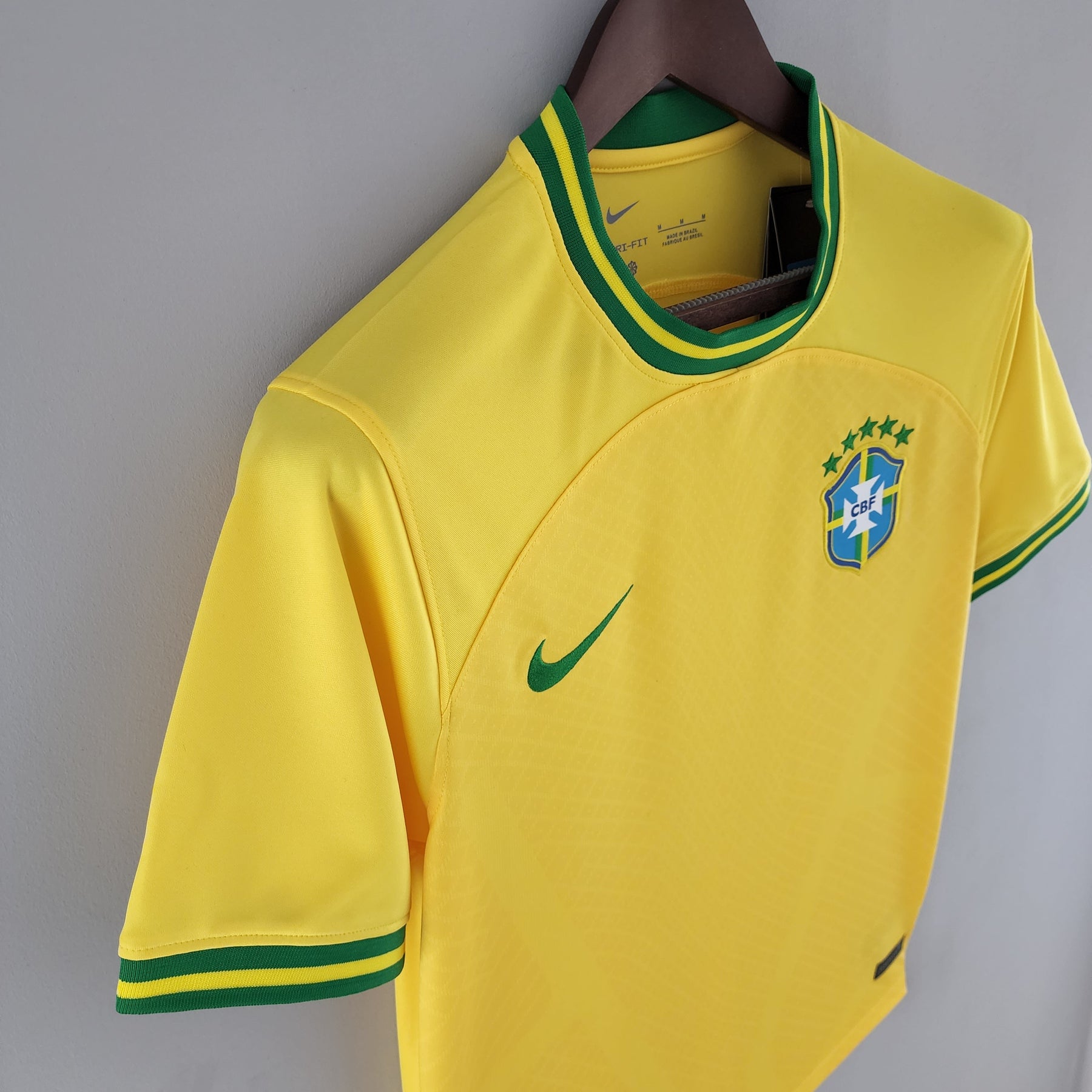 Camisa Seleção Brasil Edição Especial 2022 - Nike Torcedor Masculina - Amarela/Verde