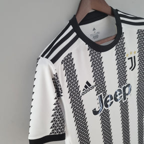 Camisa Juventus Home 2022/23 - Adidas Torcedor Masculina - Branca/Preta