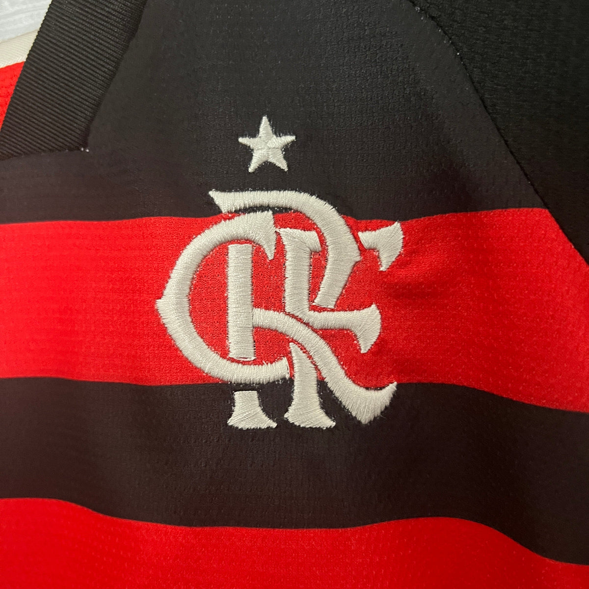 Kit Infantil Flamengo Home 2024/25 - Adidas Torcedor - Vermelha/Preta