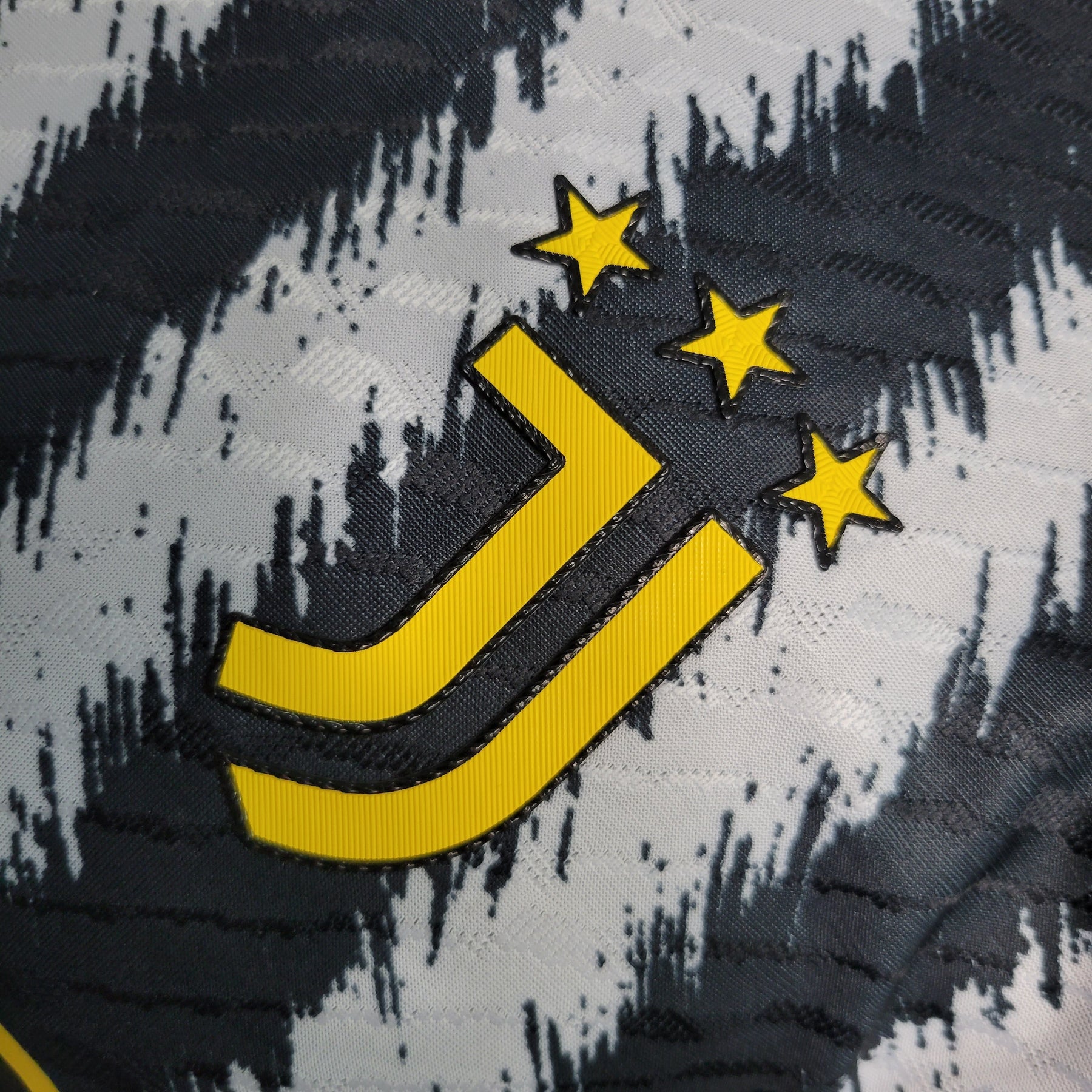 Camisa Juventus Home 2023/24 - Adidas Jogador Masculina - Branca/Preta