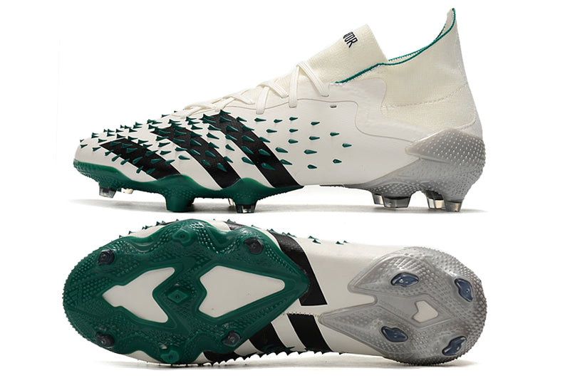 Chuteira Adidas Predator Freak .1 EQT