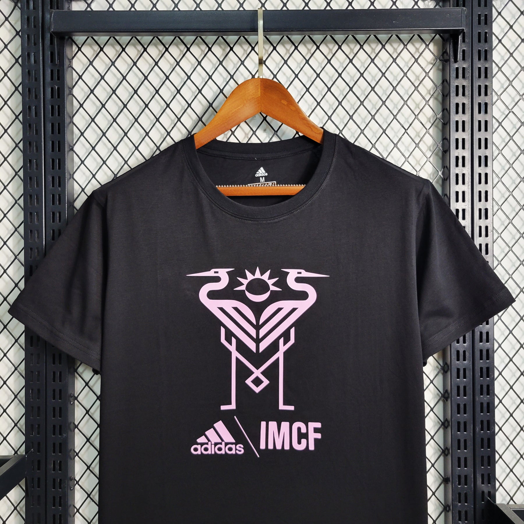 Camisa Casual Inter Miami 2023/24 - Adidas Masculina - Preta/Rosa