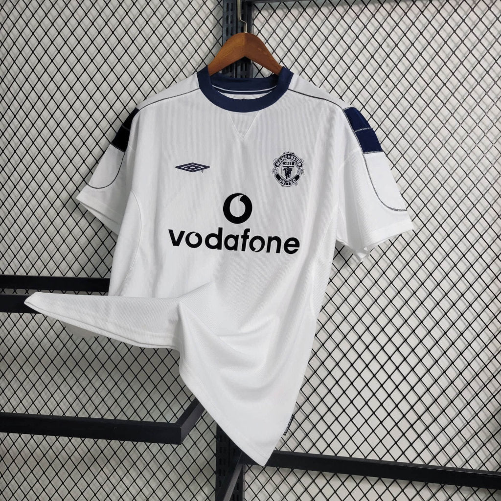 Camisa Manchester United Away 1999/00 - Umbro Retrô Masculina - Branca/Azul