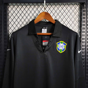 Camisa Seleção Brasil Manga Longa Edição Black 2004/05 - Nike Retrô Masculina - Preta