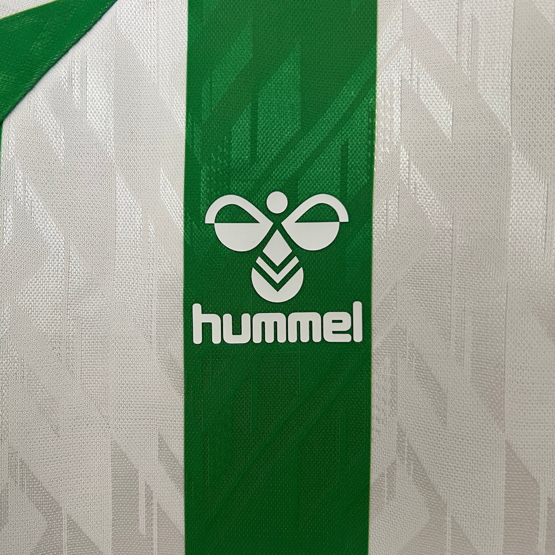 Camisa Real Betis Home 2024/25 - Hummel Torcedor Masculina - Verde/Branca