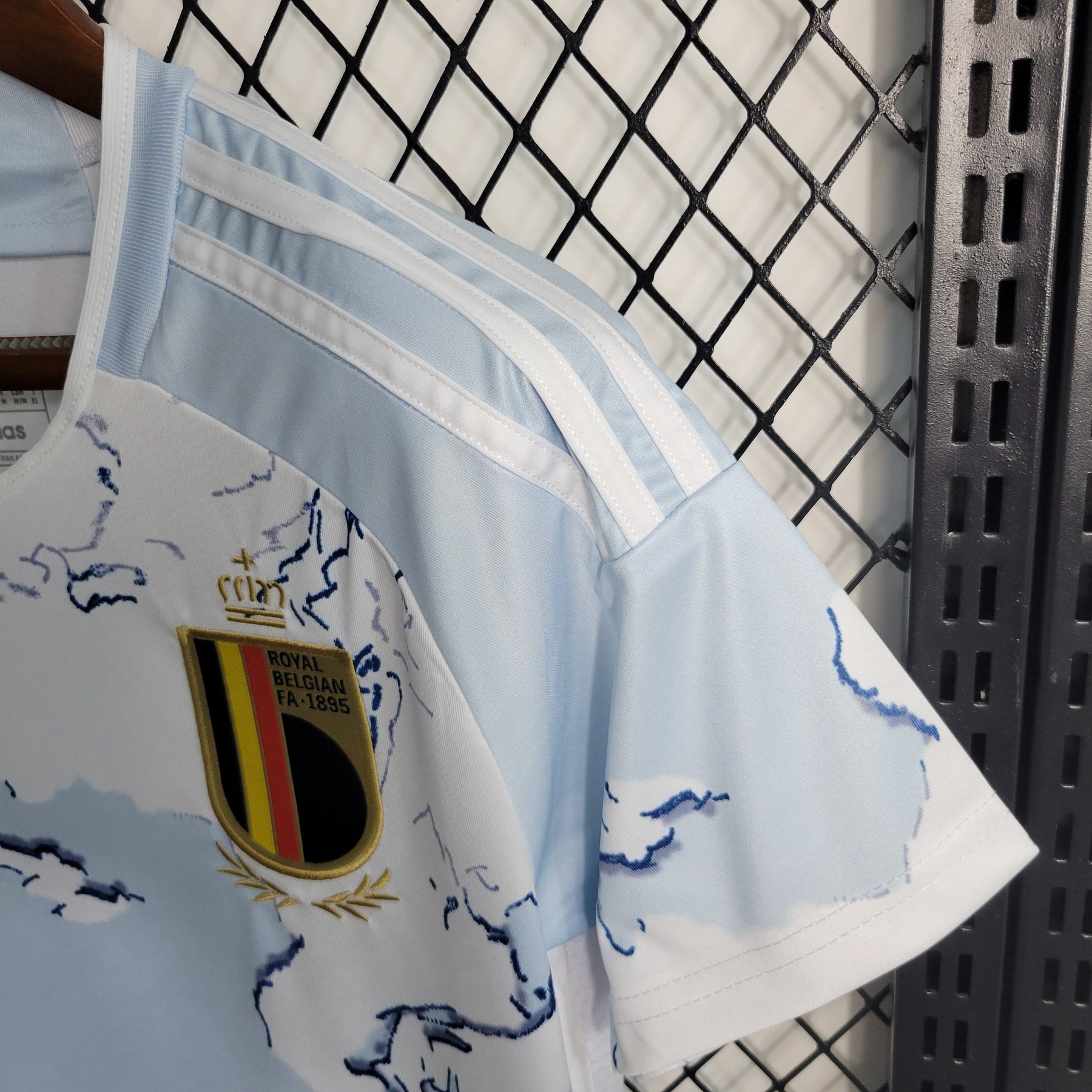 Camisa Seleção Bélgica Home 2023/24 - Adidas Torcedor Feminina - Branca/Azul