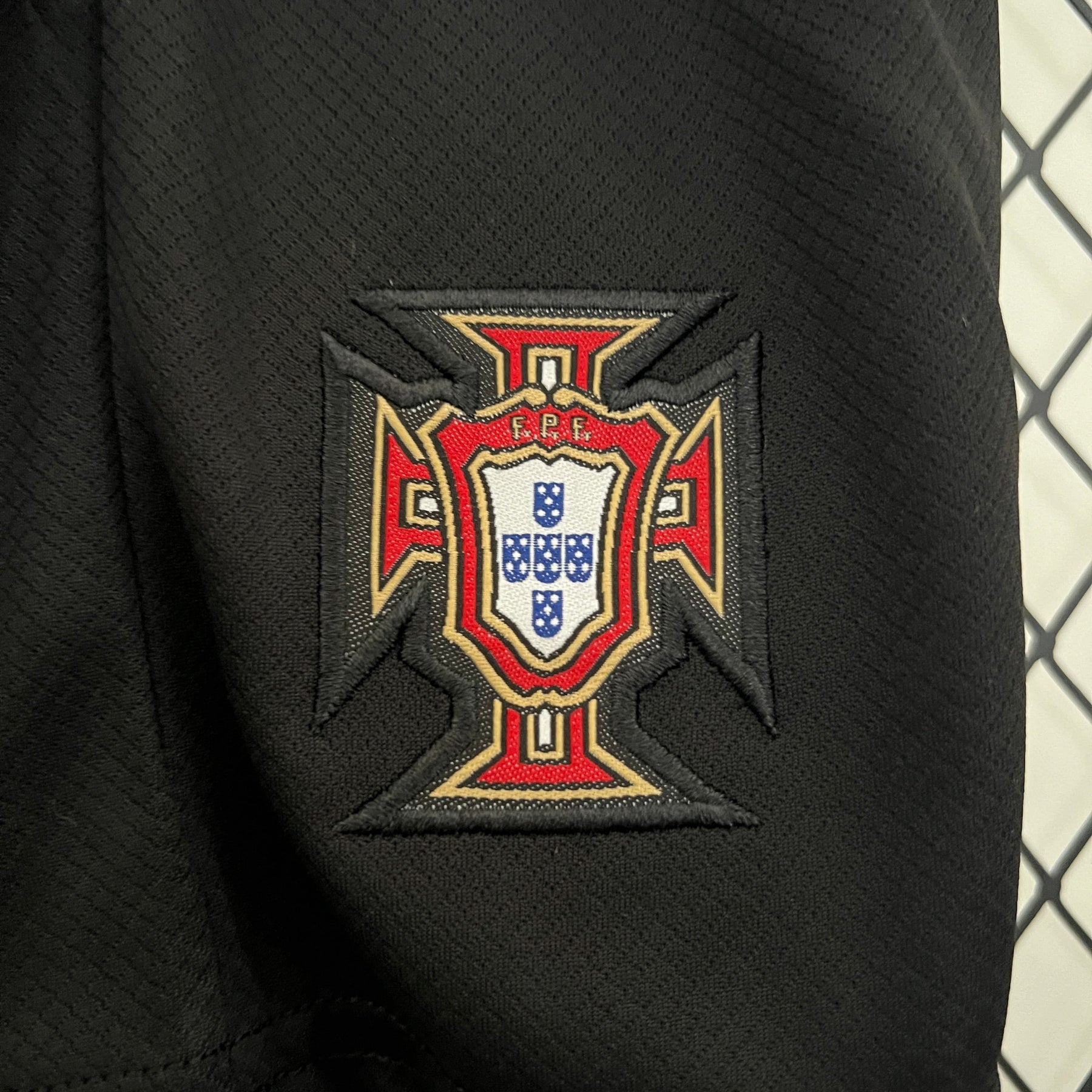 Kit Infantil Seleção Portugal Away 2024/25 - Nike Torcedor - Branca/Azul