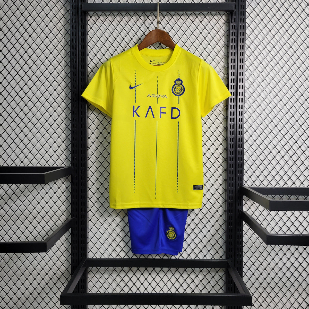 Kit Infantil Al-Nassr Home 2023/24 - Nike Torcedor - Amarela/Azul