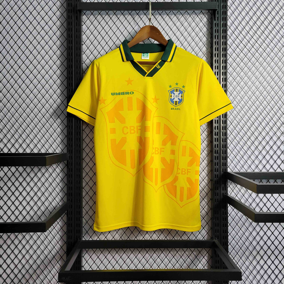 Camisa Seleção Brasileira Home 1993/1994 - Umbro Retrô Masculina - Amarela/Verde