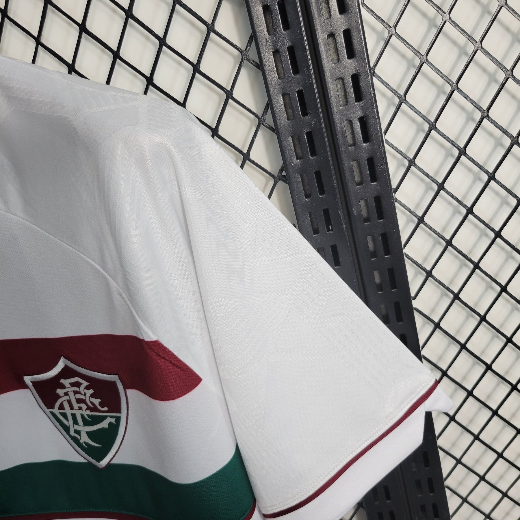 Camisa Fluminense Away 2023/24 - Umbro Torcedor Masculina - Branca/Verde