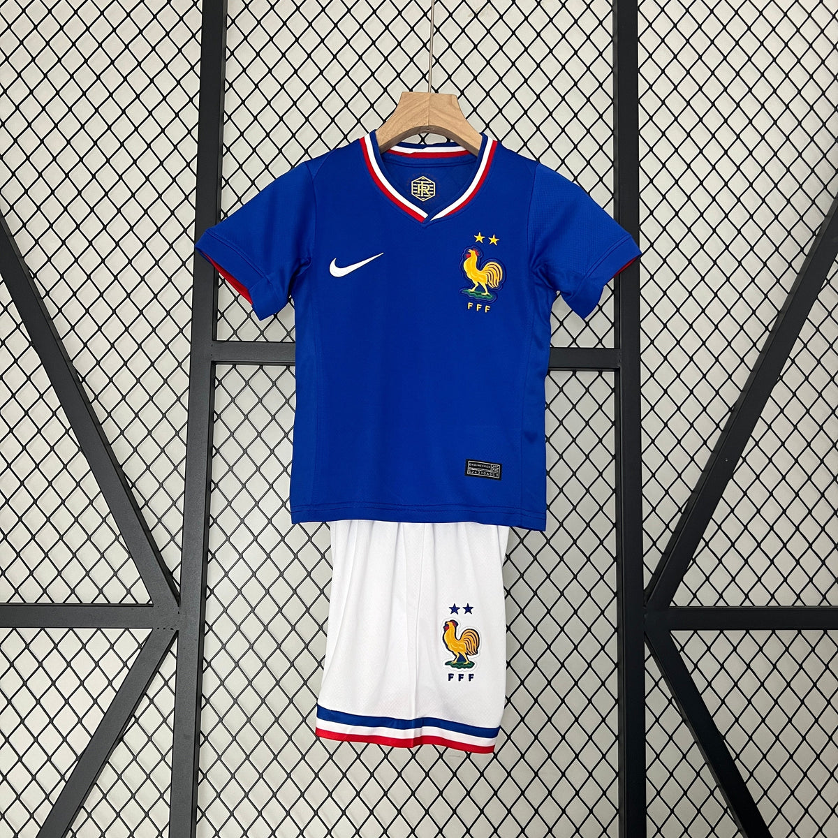 Kit Infantil Seleção França Home 2024/25 - Nike Torcedor - Azul/Branca