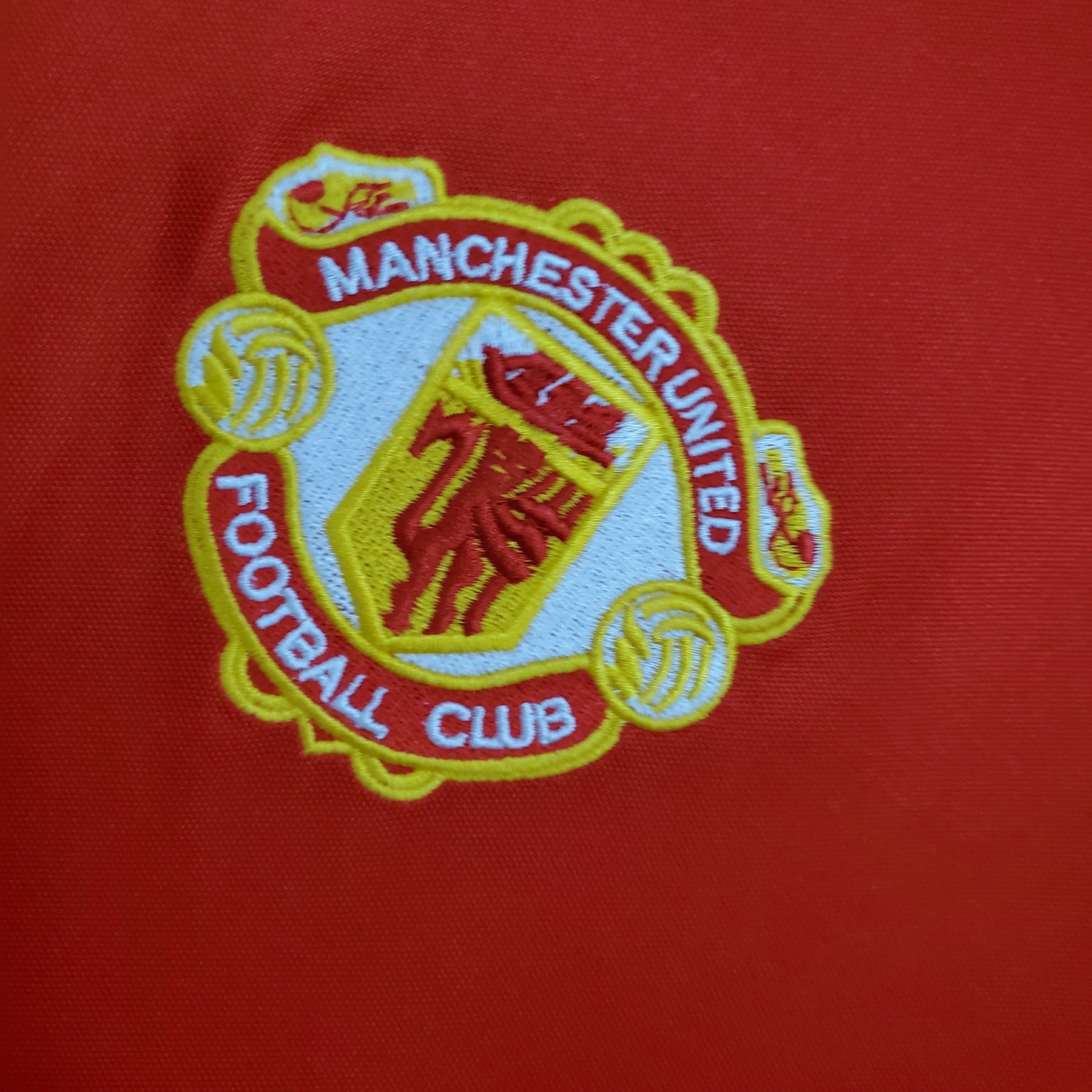 Camisa Manchester United Homale 1985/86 - Retrô Masculina - Vermelha/Branca