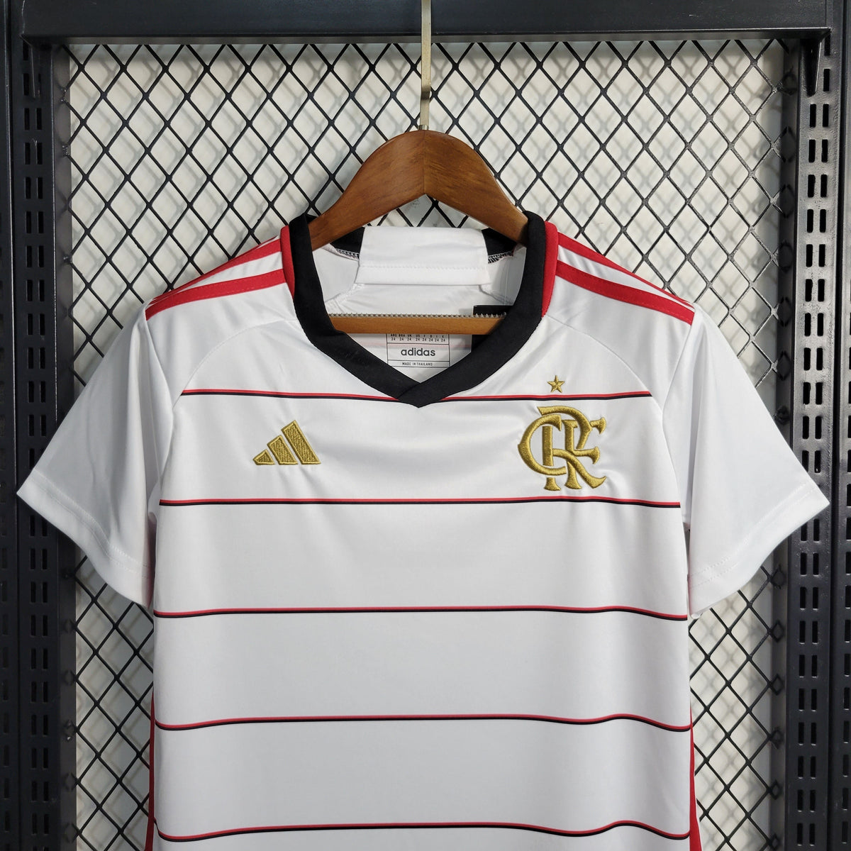 Kit Infantil Flamengo Away 2023/24 - Adidas Torcedor - Branca/Preta