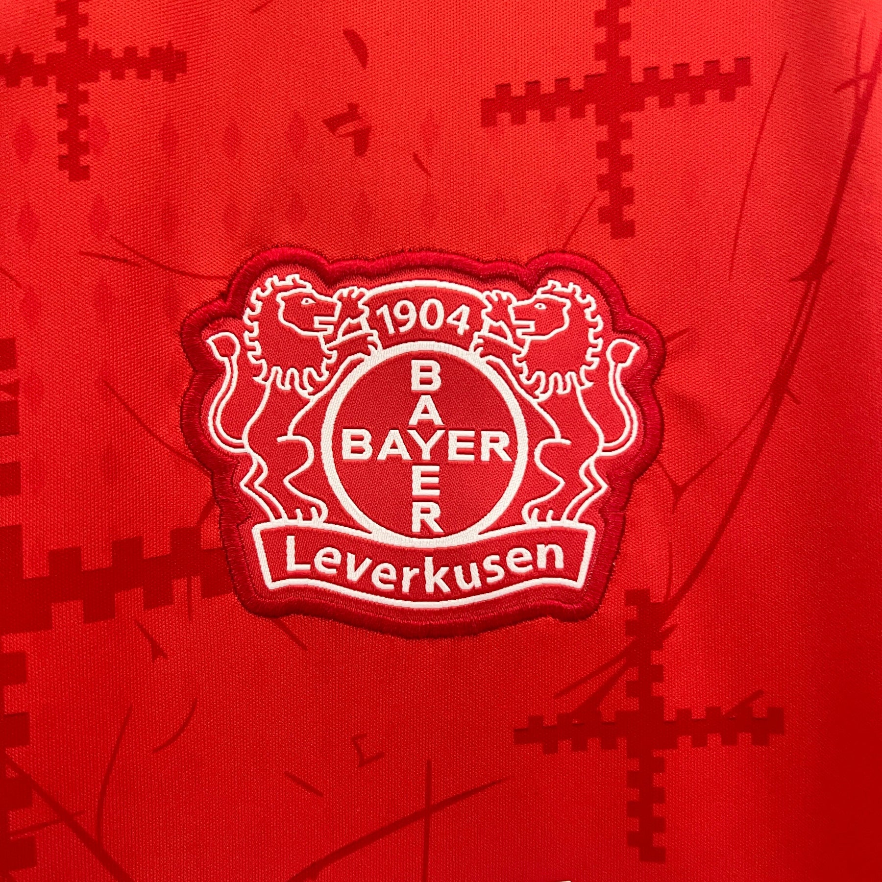 Camisa Bayer Leverkusen Home 2024/25 - Castore Torcedor Masculina - Vermelha/Preta