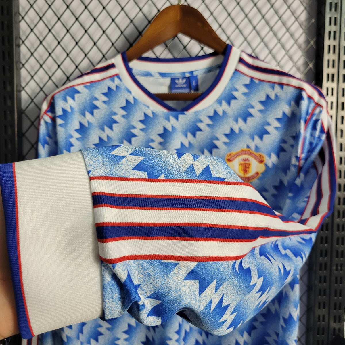 Camisa Manchester United  Manga Comprida Away 1990/92 - Adidas Retrô Masculina - Azul/Branca