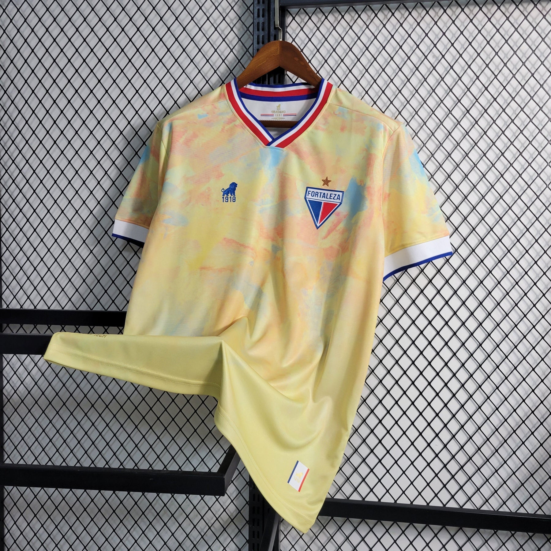 Camisa Fortaleza Edição Especial 2023/24 - Torcedor Masculina - Amarela/Azul