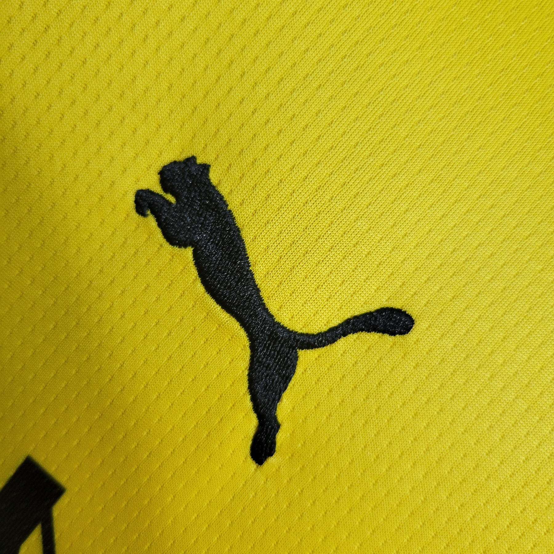 Kit Infantil Borussia Dortmund Home 2023/24 - Puma Torcedor - Amarela/Preta