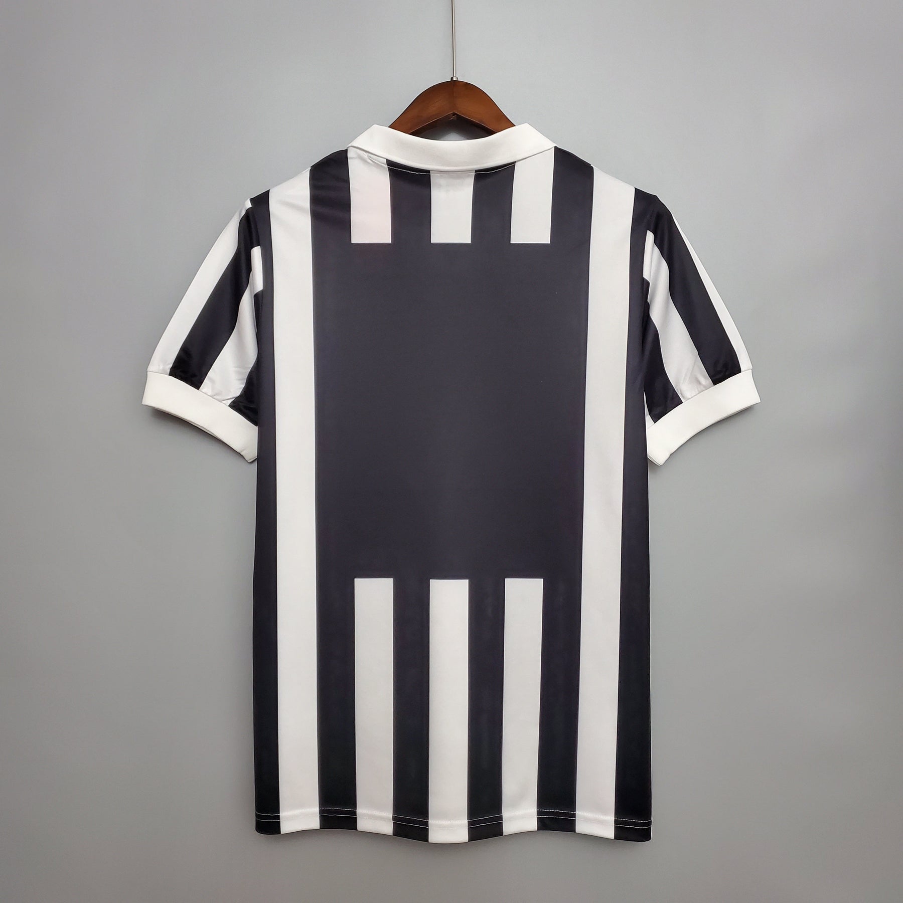 Camisa Juventus Home 1984/85 - Kappa Retrô Masculina - Preta/Branca