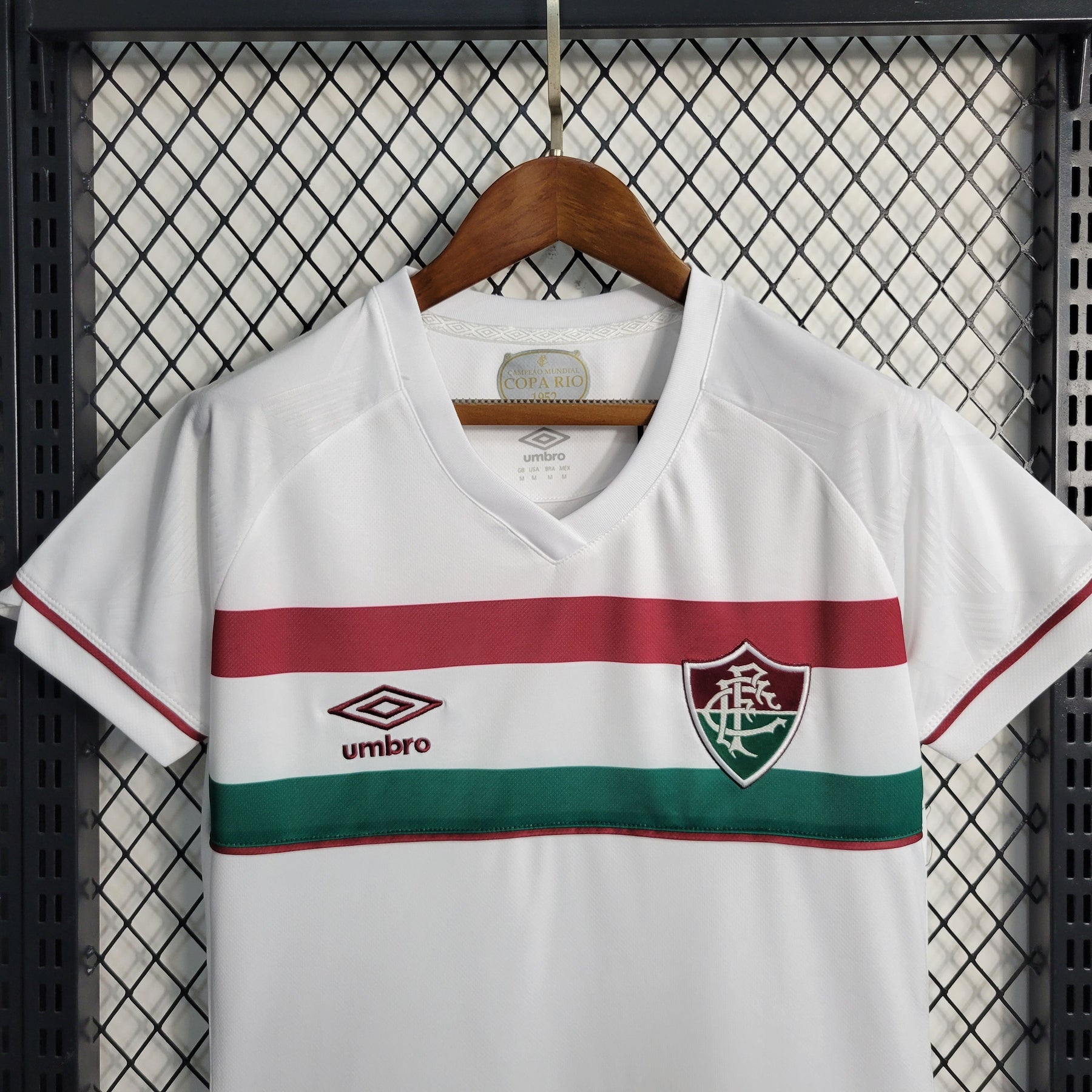 Camisa Fluminense Away 2023/24 - Umbro Torcedor Feminina - Branca/Verde